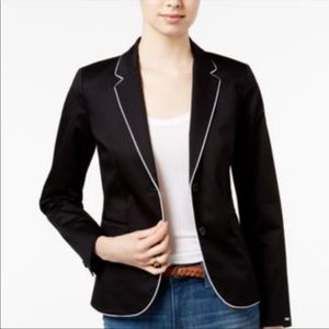 New Tommy Hilfiger Womens Classic Black Blazer size 12 White Trim Career BNWT